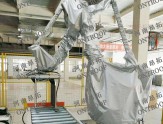 搬運機器人防護服如何兼顧耐用性與靈活運動？